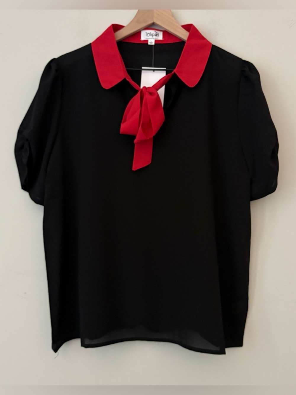 Tulip B Blouse with Red Tie Collar